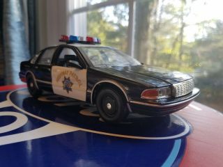 Chevy Caprice California Highway Patrol (chips) Police Car 1/24 1/25 Motormax