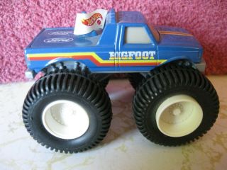 VINTAGE 1991 HOT WHEELS BIG FOOT FORD MADE IN MALAYSIA 2