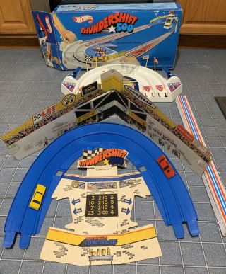 1974 Mattel Flying Colors Hot Wheels Thundershift 500 Racing Set Minty Cars