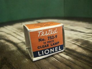 Lionel Postwar 752 - 9 18 Volt Clear Bulb In Separate Box