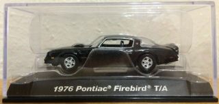 Auto World 1:64 Release 2 Licensed Premium 5b 1976 Pontiac Firebird T/a Model