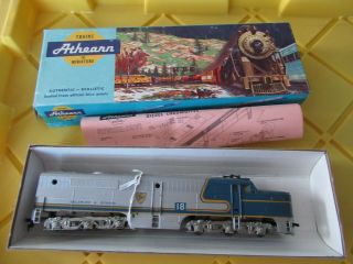 Athearn Ho Scale Delaware & Hudson Engine