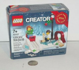 Lego Creator Set 40107 Winter Skating Scene - - 2014 Limited Edition Village