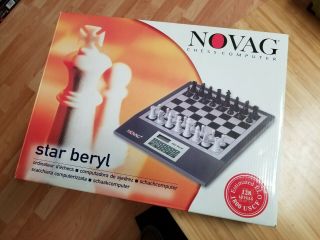 Novag Star Beryl Chess Computer - 1028