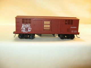 HO Scale York Haven & Hartford RR Old Time Ventilated Boxcar 2