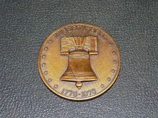 Liberty Bell - United States Of America Bicentennial Bronze Medal,  1776 - 1976