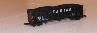 Train N Scale Coal Hopper Reading 41751 Atlas.