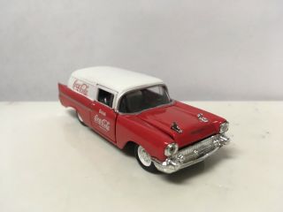 1957 57 Chevy Sedan Delivery Collectible 1/64 Scale Diecast Diorama Model