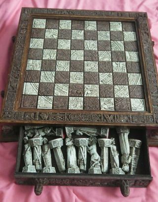 Mexican Chess Set Malachite Wood Aztec Vs.  Conquistador Mayan Board Large 3