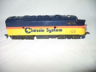 Bachmann Ho Scale Chessie System C & O Diesel Train Engine 7071 Model Railroad