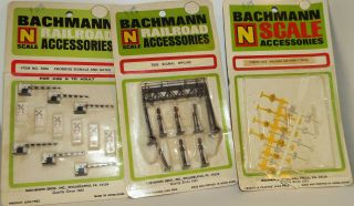 Bachmman N Scale Three Accessories,  Signs,  Crossing Gates,  And Signals