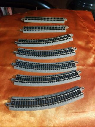 Bachmann E - Z Track.  5 Sections 11 1/4 " Radius And 2 5 " Straight N Gauge