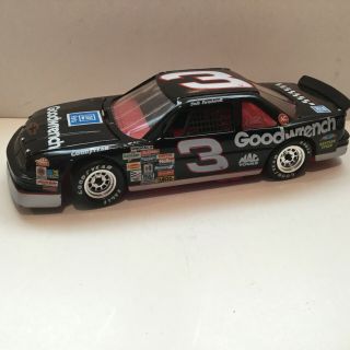 Revell 1991 Dale Earnhardt 3 Chevy Lumina Goodwrench 1:24 Scale Diecast Nascar