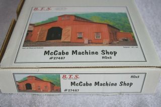B.  T.  S.  Mccabe Machine Shop In Hon3 Scale.