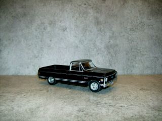Greenlight Dazed And Confused ’72 Chevy Cheyenne Real Riders Limited Edition