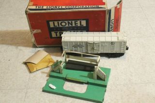 Vintage Lionel 3472 Operating Milk Car With Box Cans