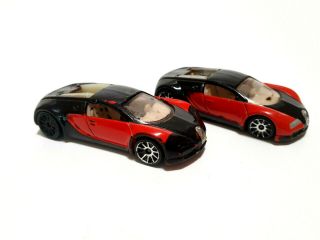 2003 Hot Wheels First Editions Bugatti Veyron Pair