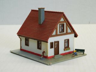 Ho Scale - Detailed 2 - Story Building Structure For Model Train Layout