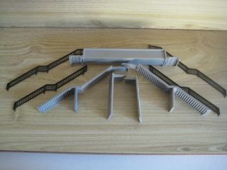 Triang Hornby.  Foot Bridge (complete) Double Track.