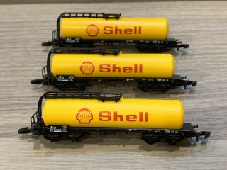 Marklin Z Scale Train Cars: 3 Shell Tanks 8625 - In Cases - Mini Club Fuel Tankers