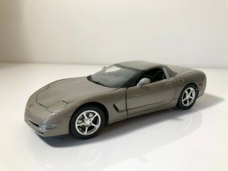 1/18 Scale Metal Die Cast Model Mattel Hot Wheels 2000 Chevy Corvette