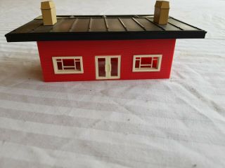 Hornby Oo Gauge R473 Station Ticket Office Cond
