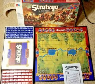 Stratego Game Of Battlefield Strategy 1986 - & Complete Milton Bradley 10,