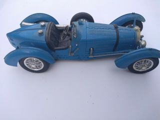 A Classic Burago 1/18 1934 Bugatti Type 59 Blue (No Box) 3