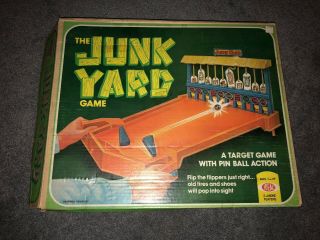 1975 Ideal The Junk Yard Action Target Game All Parts Ex