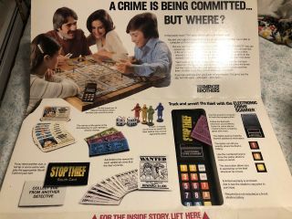 Vintage 1979 Parker Brothers Stop Thief Electronic Cops And Robbers Board Game 2