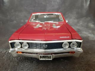 Motor Max 1967 Chevrolet Chevelle Ss 396 Red 1/18 Scale 73104