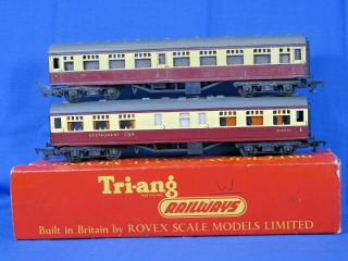 TRI - ANG OO GAUGE.  2 OFF BROWN & CREAM LIVERY BR COACHES AS PHOTOGRAPH. 2