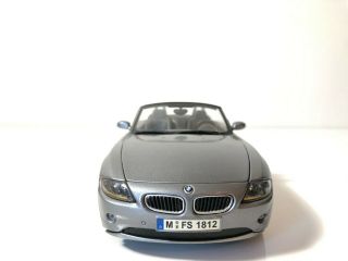 1/18 scale metal die cast model MAISTO BMW Z4 grey 2