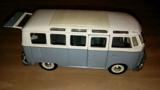 Maisto Volkswagen Vw 1960s Van Samba Bus 1:25 Scale 7 " Gray/white Diecast