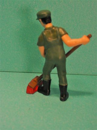 G Scale Schleich 2001 Janitor with Broom 3