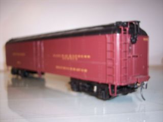 Mth R50b Express Car Fac/ptd For The Boston And Maine In 2 Rail