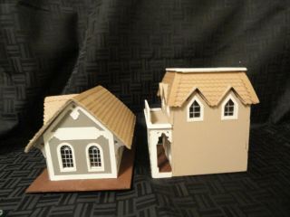 2 G Scale Train Buildings Ticket Station 7.  5 