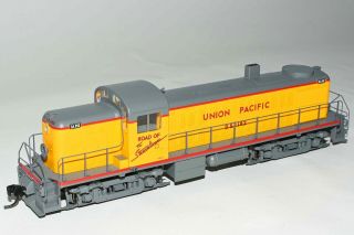 Walthers Mainline Ho Rs - 2 Union Pacific Up 1192 - Dcc Equipped