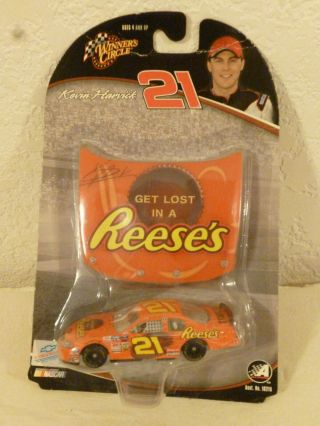 21 Kevin Harvick Got Lost In A Reese 