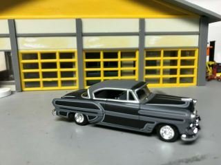 1/64 Hot Wheels 100 1953 Chevy Bel Air Lo - Rider With Movable Suspension