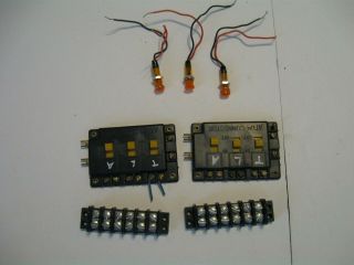 Ho Or N Scale Atlas Connector Switches,  Electric Blocks,  And Indicator Lights