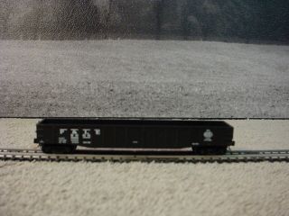 Micro Trains Line 102250.  2 N Scale 50’ Gondola P&le Knuckle Couplers