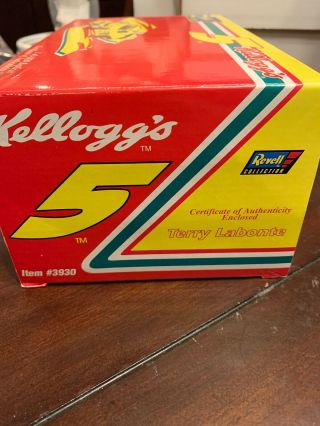 1996 Revell 1:24 - scale Stock Car 5 Terry Labonte Speedway Model 3
