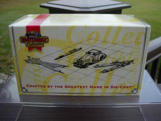 Matchbox 1:43 Scale 1970 Olds 442 Convertible - BOX - - 3
