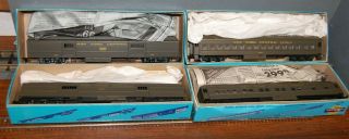 Vintage Athearn Ho Scale York Central 2 Baggage Cars 2 Passenger Cars