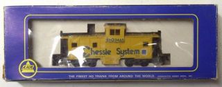 Vintage Ahm Ho Scale Chessie Extended Vision Caboose 5485j