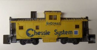 Vintage AHM HO Scale Chessie Extended Vision Caboose 5485J 2