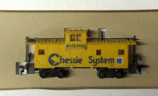Vintage AHM HO Scale Chessie Extended Vision Caboose 5485J 3