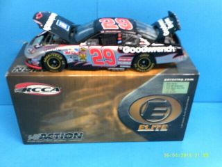 2004 1/24 29 Kevin Harvick Gm Goodwrench Action Elite C/w/c