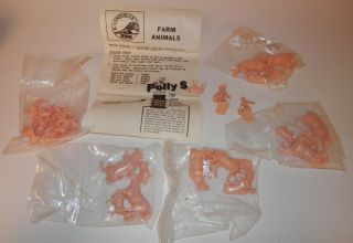 K - Line O Scale Unpainted Farm Animals With Farmers